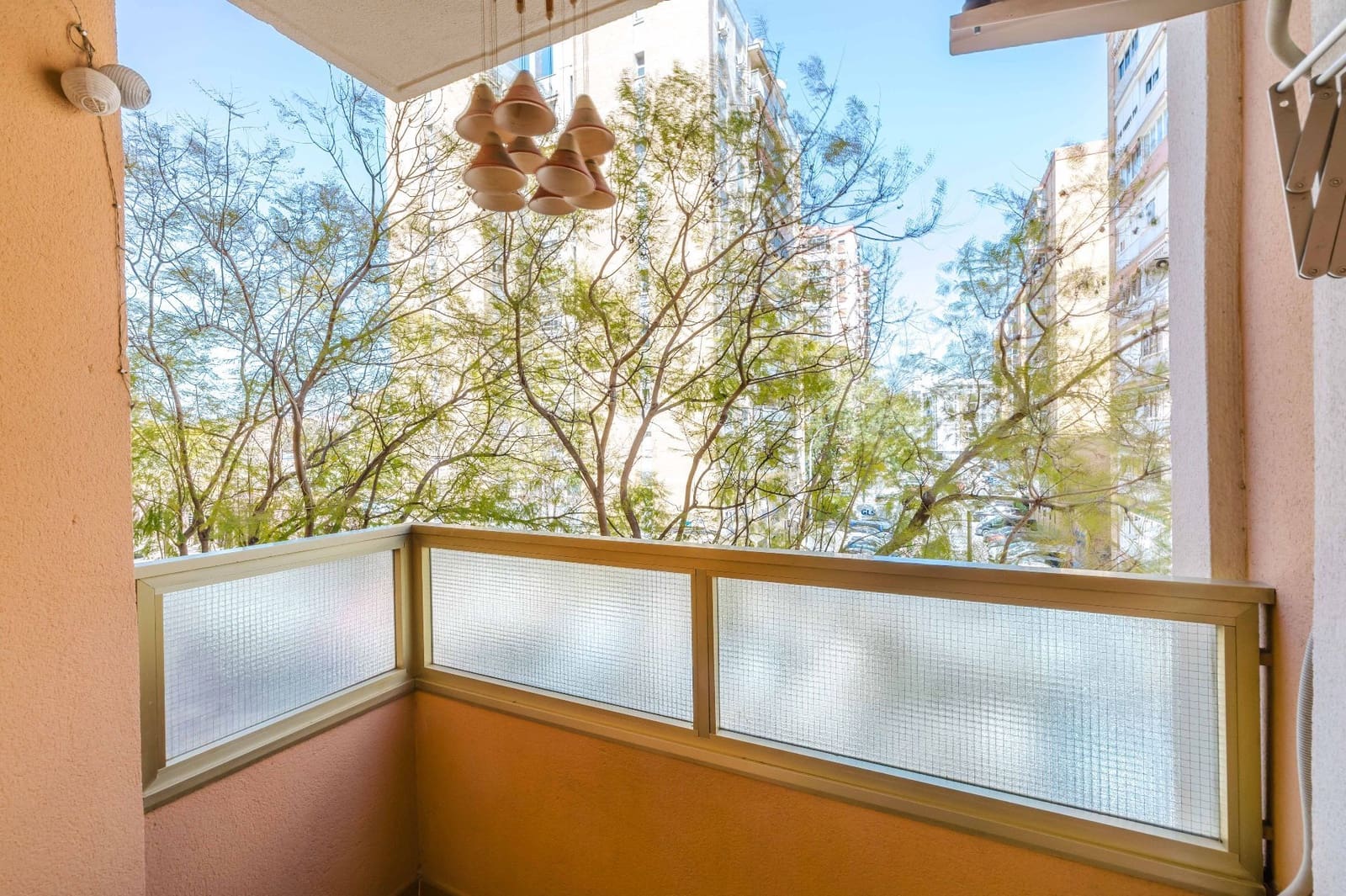 3 soverom Villa til salgs i Malaga by med svømmebasseng garasje - € 450 000 (Ref: 9761670)