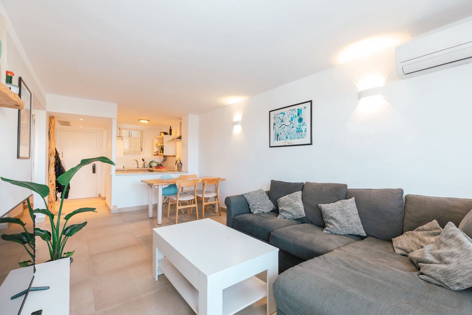 2 bedroom Apartment for sale in Ibiza / Eivissa town - € 540,855 (Ref: 9770272)