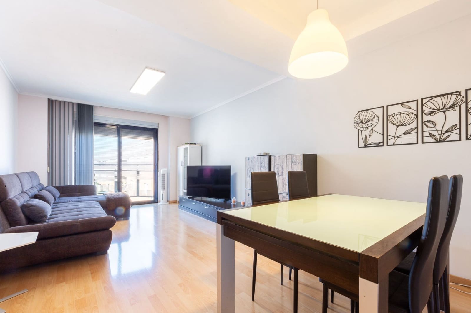 3 bedroom Apartment for sale in Torrox with garage - € 390,000 (Ref: 9772677)