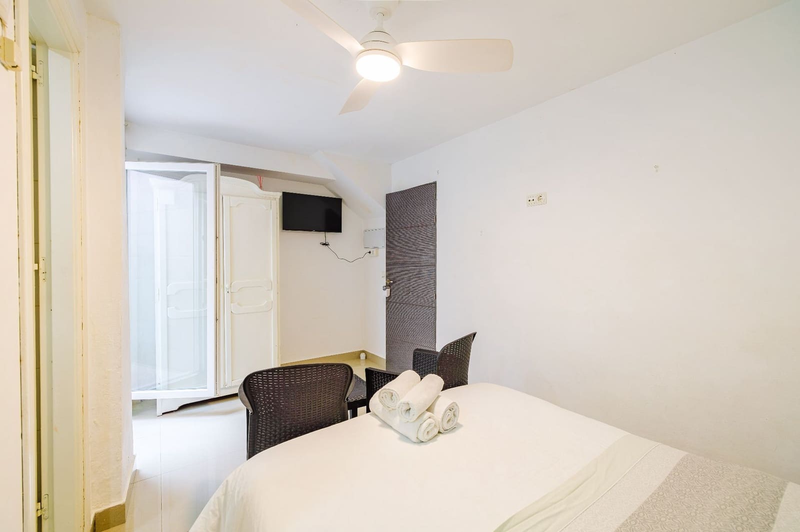 4 soverom Villa til salgs i Malaga by - € 350 000 (Ref: 9772678)