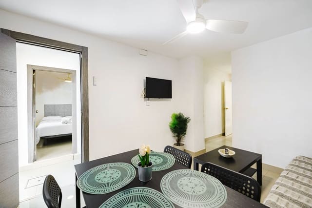 4 chambre Villa/Maison à vendre à Malaga ville - 350 000 € (Ref: 9772678)