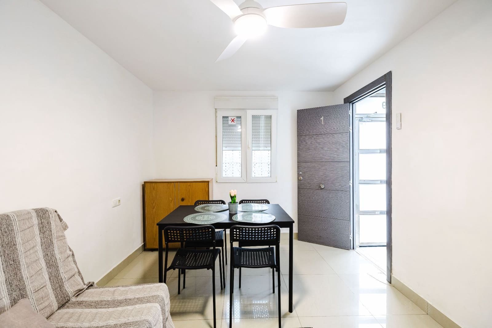 4 soverom Villa til salgs i Malaga by - € 350 000 (Ref: 9772678)