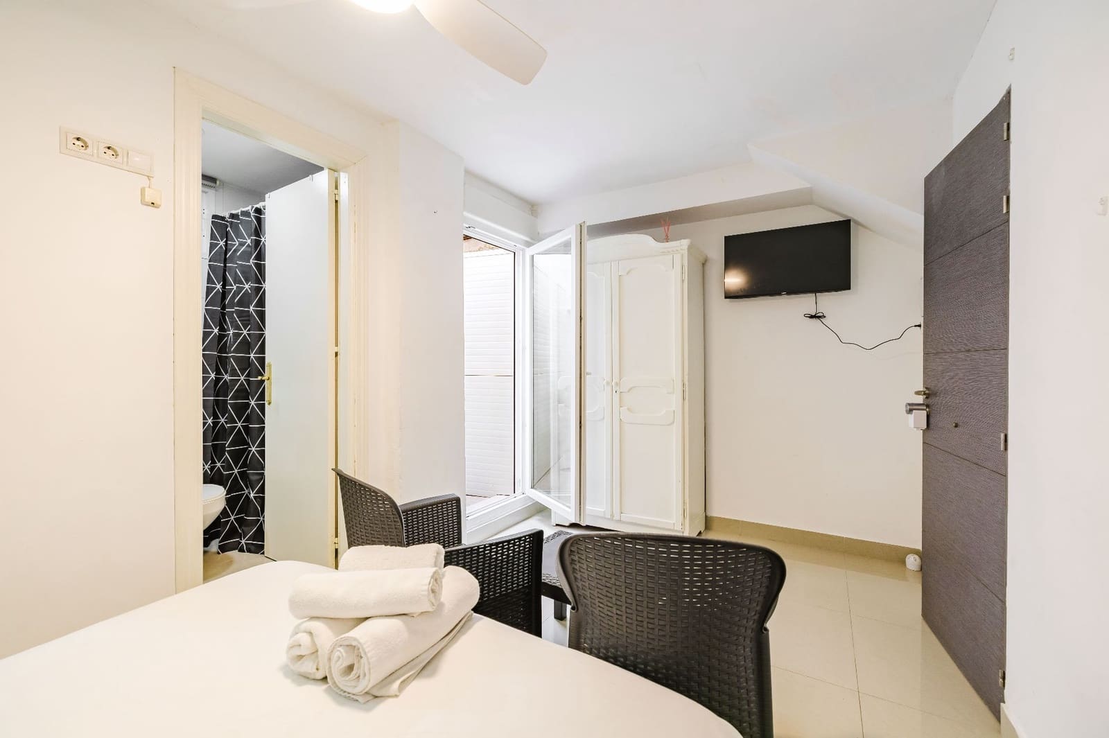 4 soverom Villa til salgs i Malaga by - € 350 000 (Ref: 9772678)