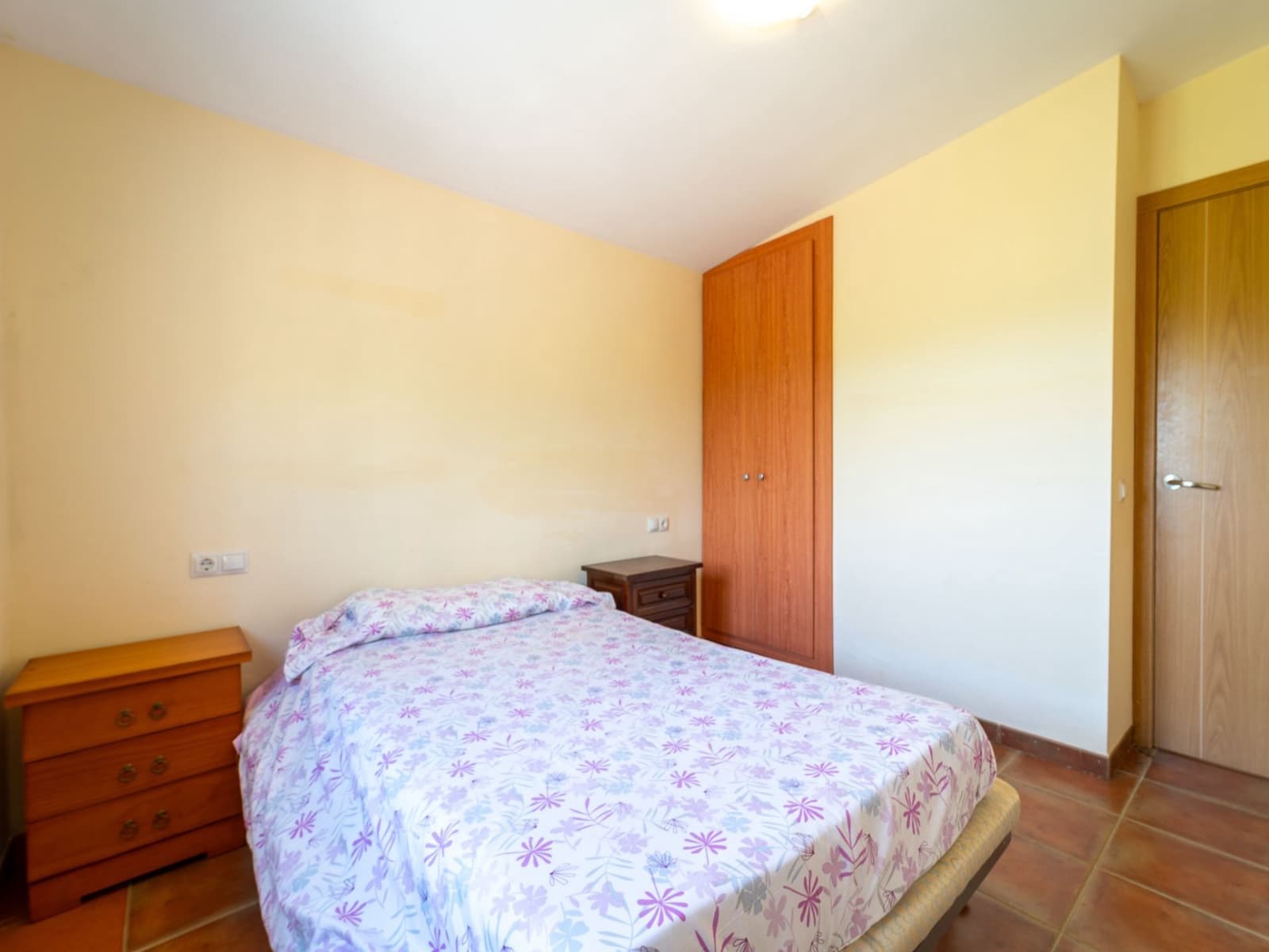 4 bedroom Villa for sale in Almogia with pool garage - € 210,000 (Ref: 9772679)