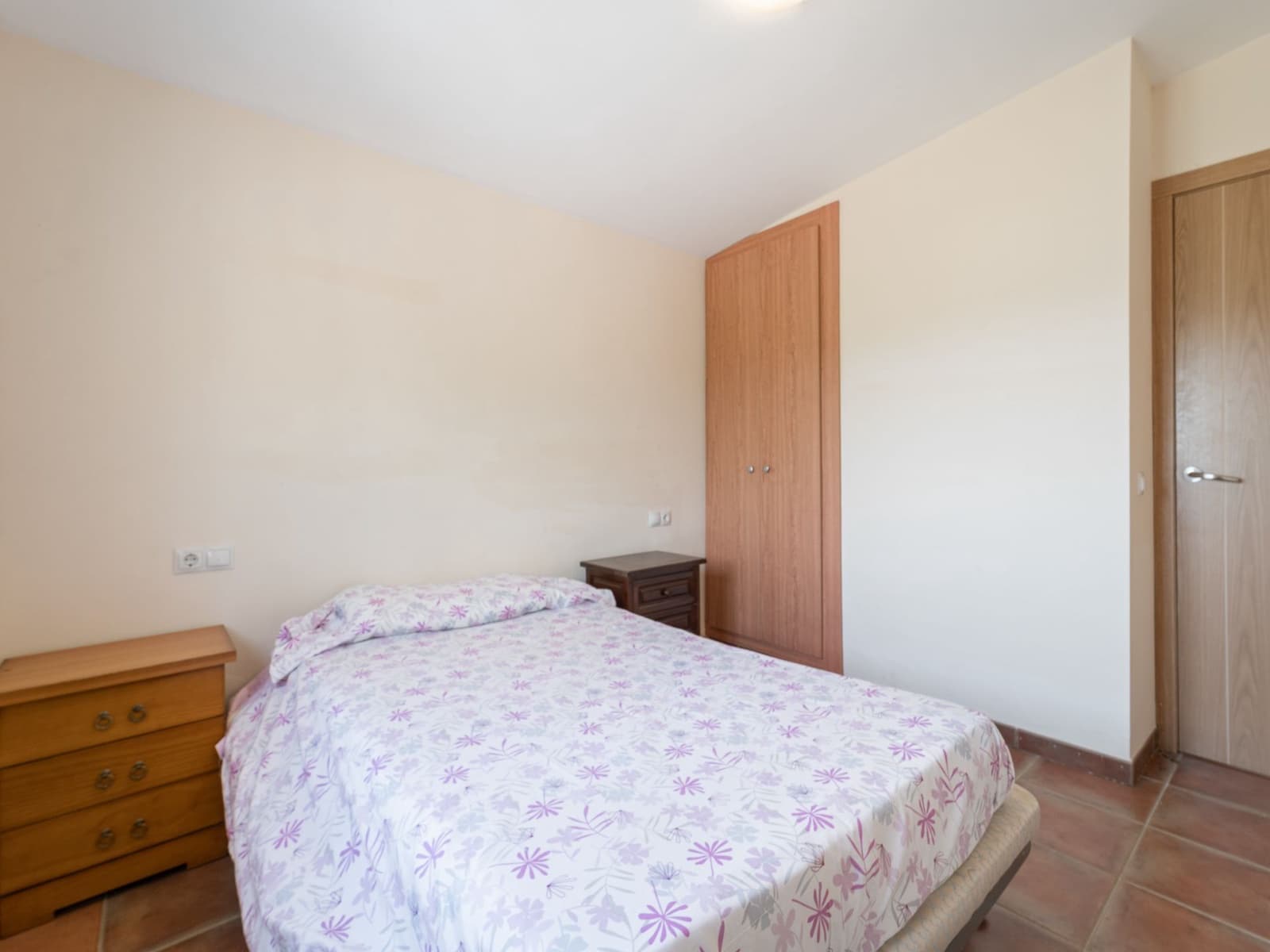 4 bedroom Villa for sale in Almogia with pool garage - € 210,000 (Ref: 9772679)