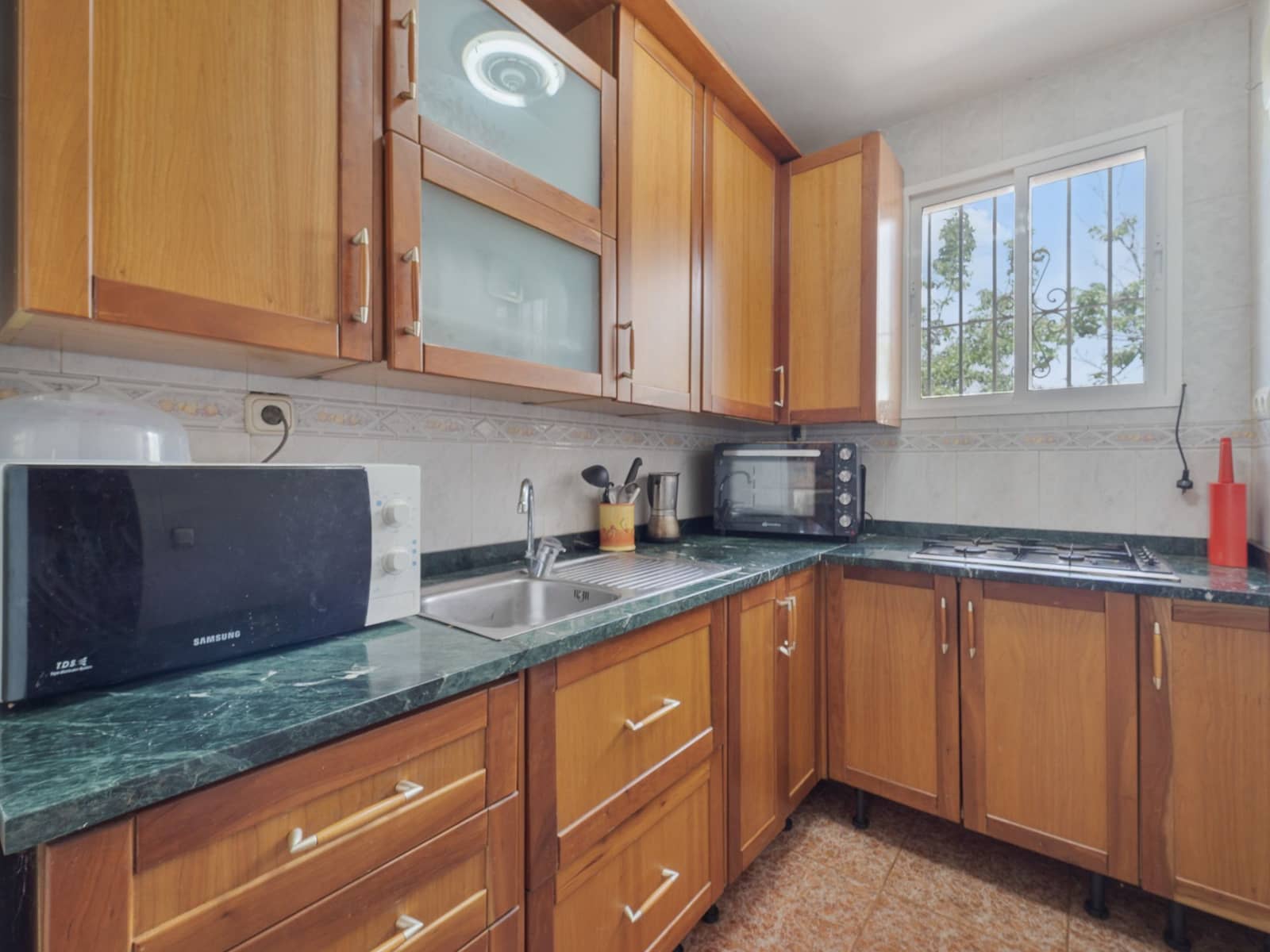 4 bedroom Villa for sale in Almogia with pool garage - € 210,000 (Ref: 9772679)