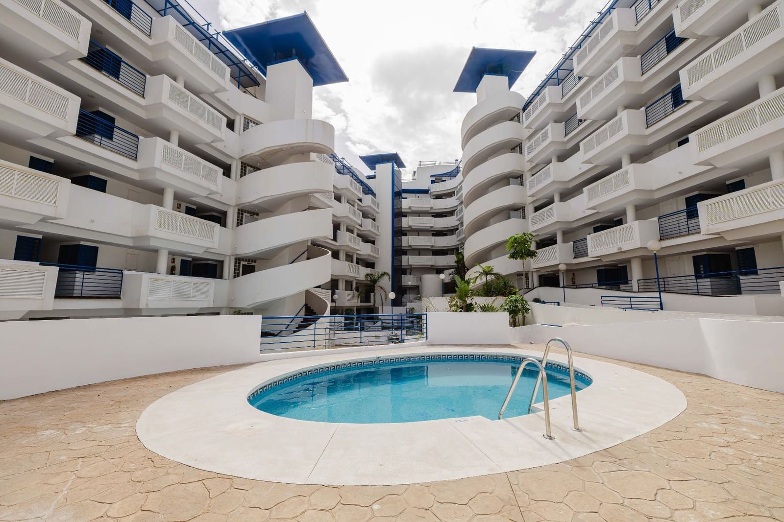 1 bedroom Flat for sale in Benalmadena with pool garage - € 255,000 (Ref: 9777645)