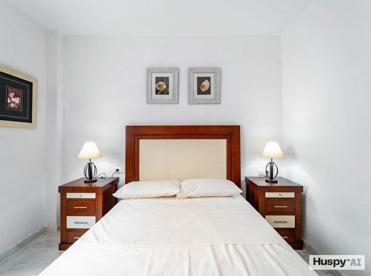 2 slaapkamer Flat te koop in Torrox - € 250.000 (Ref: 9777646)