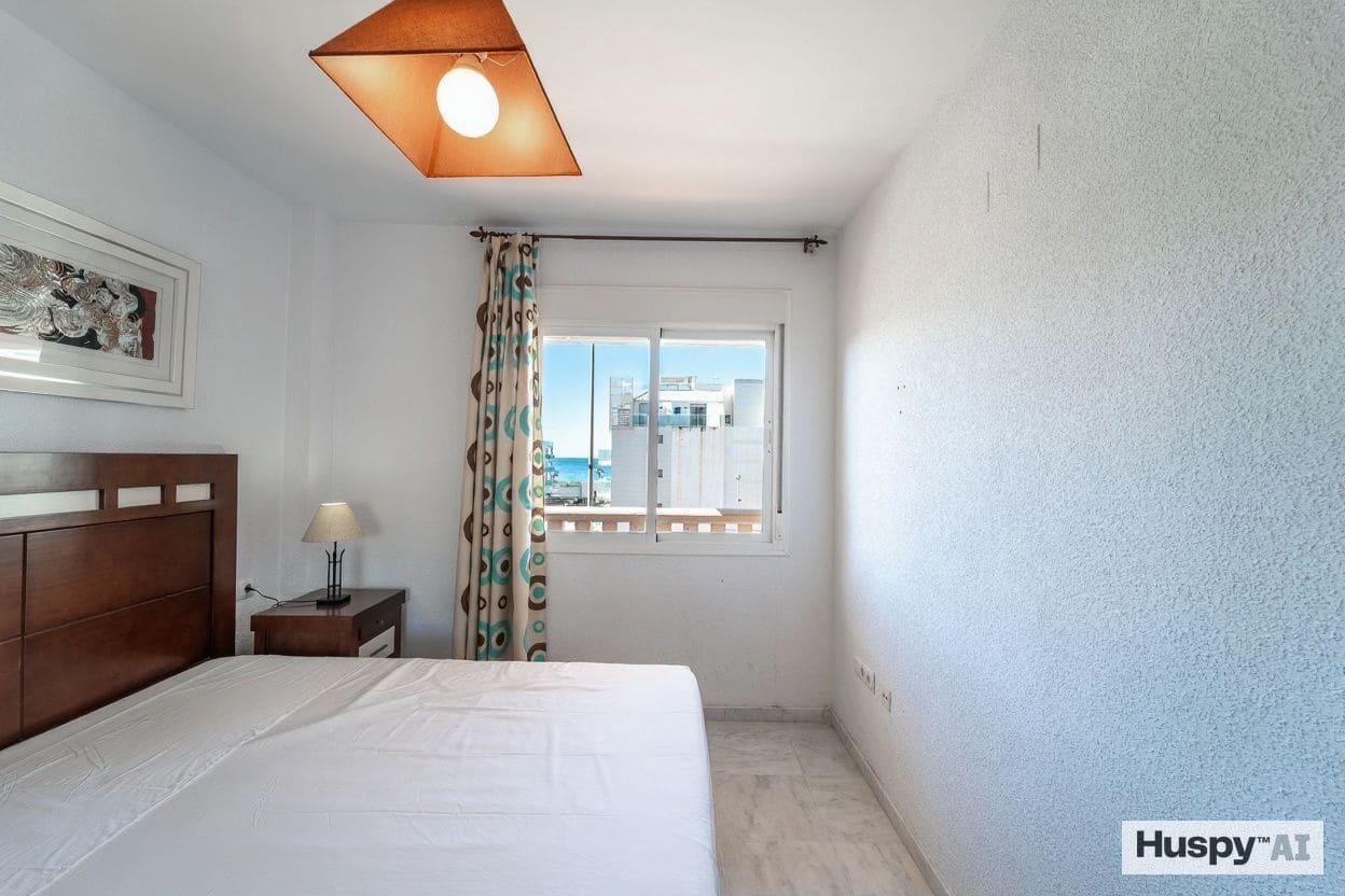 2 slaapkamer Flat te koop in Torrox - € 250.000 (Ref: 9777646)