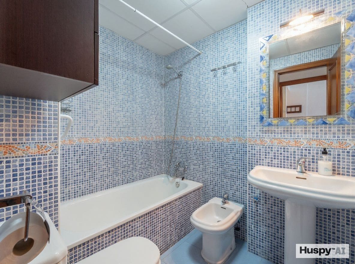 2 slaapkamer Flat te koop in Torrox - € 250.000 (Ref: 9777646)