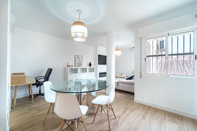 3 chambre Villa/Maison à vendre à Vélez-Málaga avec piscine garage - 450 000 € (Ref: 9780119)