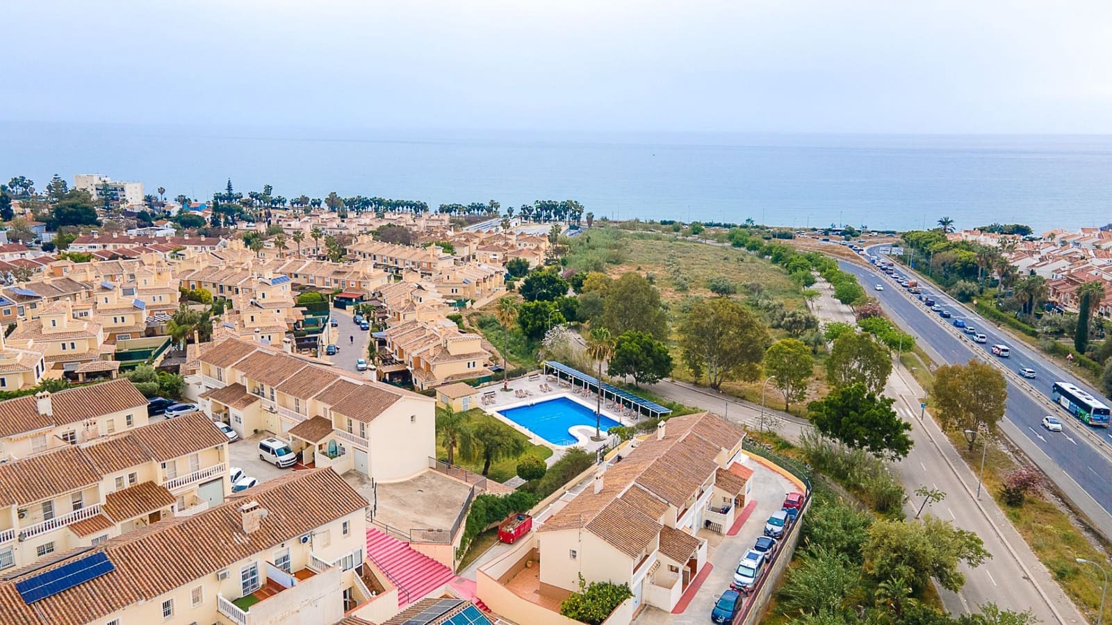 3 bedroom Villa for sale in Velez-Malaga with pool garage - € 450,000 (Ref: 9780119)