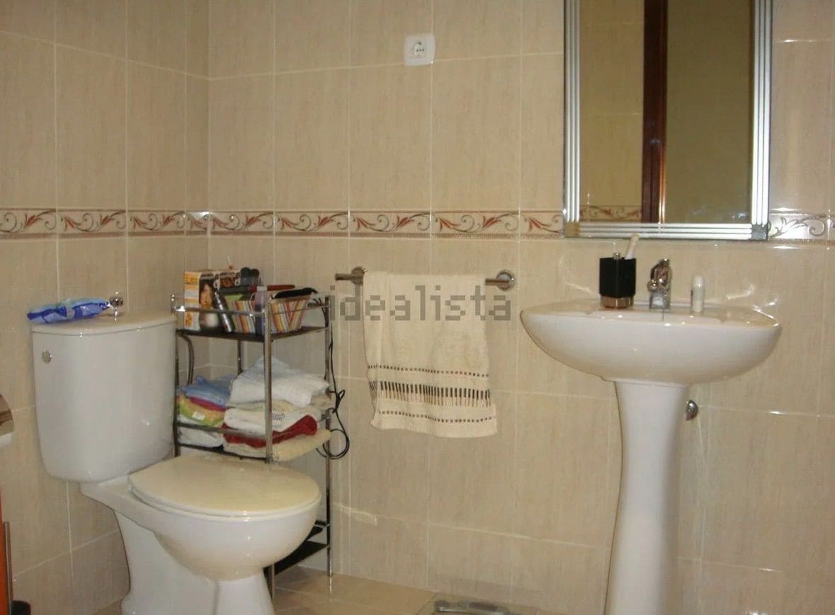 3 bedroom Apartment for sale in Rincon de la Victoria with pool garage - € 289,000 (Ref: 9782995)