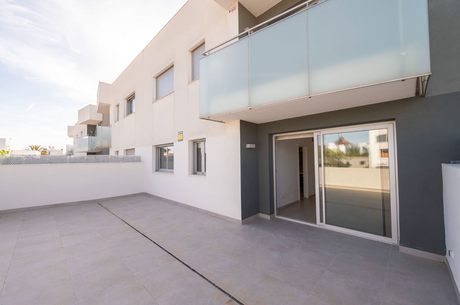 2 slaapkamer Flat te koop in Ibiza dorp met zwembad garage - € 549.000 (Ref: 9794065)