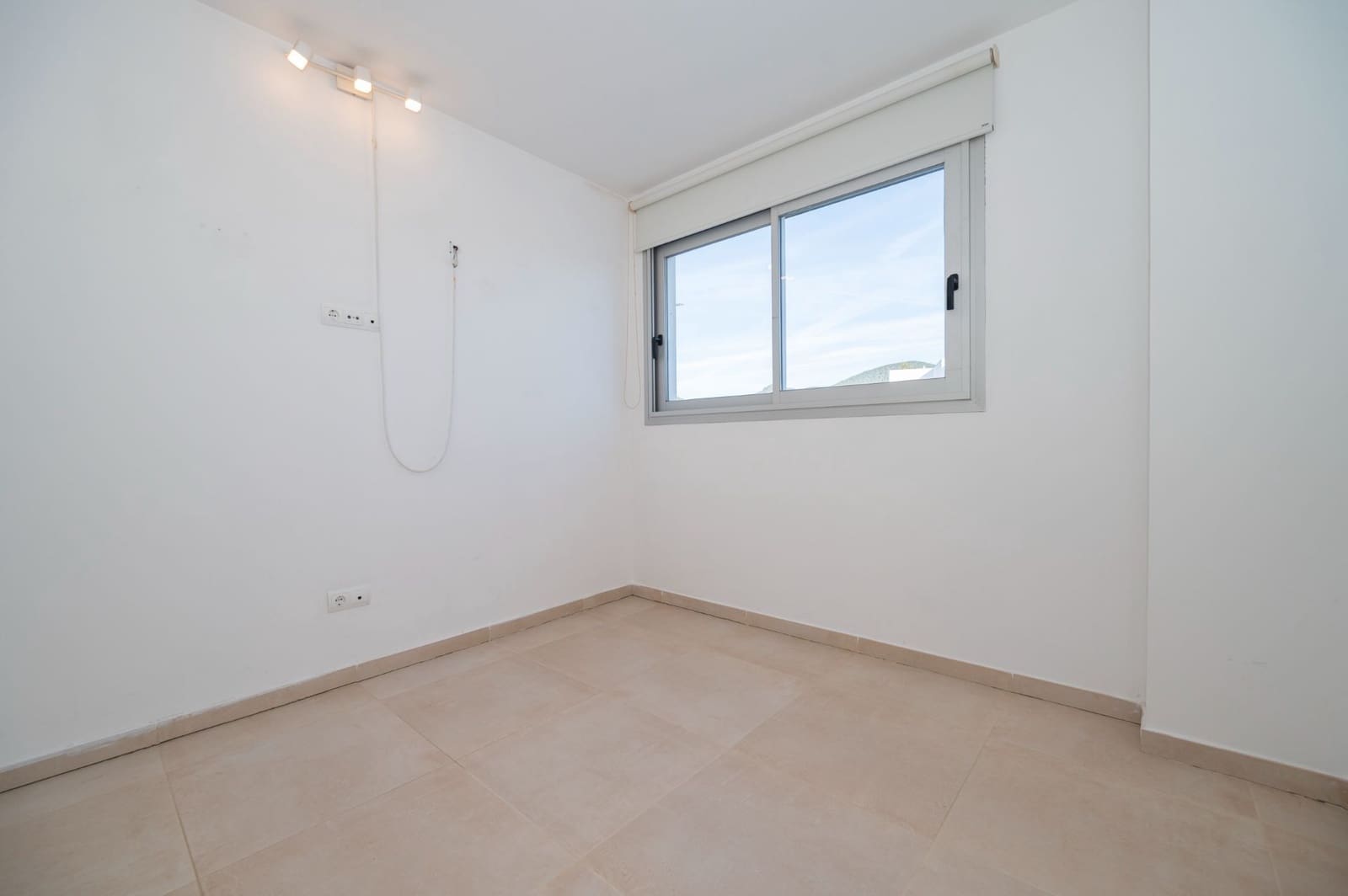 2 slaapkamer Flat te koop in Ibiza dorp met zwembad garage - € 549.000 (Ref: 9794065)
