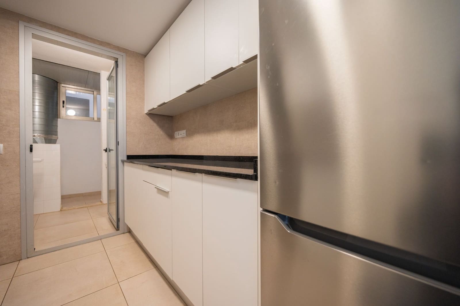 2 slaapkamer Flat te koop in Ibiza dorp met zwembad garage - € 549.000 (Ref: 9794065)