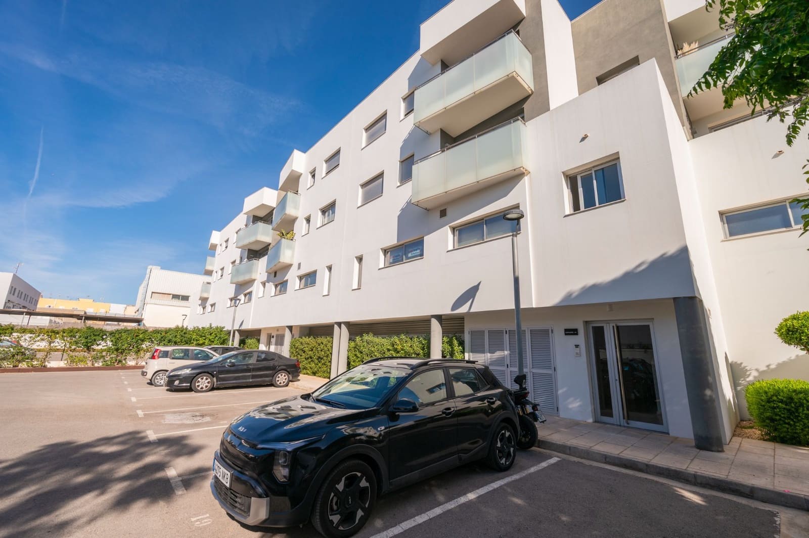 2 slaapkamer Flat te koop in Ibiza dorp met zwembad garage - € 549.000 (Ref: 9794065)