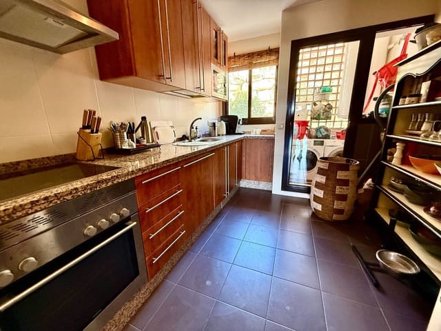 2 soveværelse Lejlighed til salg i Casares med garage - € 380.000 (Ref: 9794066)