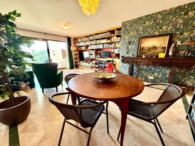 2 soveværelse Lejlighed til salg i Casares med garage - € 380.000 (Ref: 9794066)