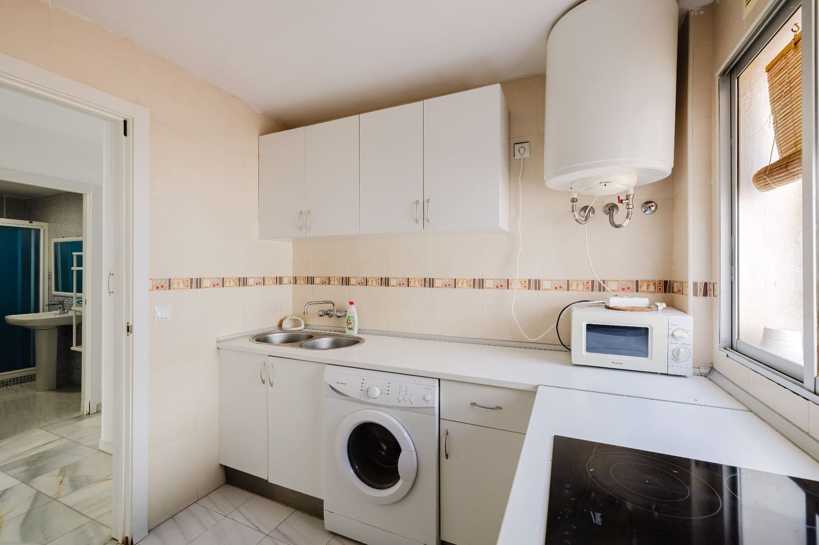 2 Zimmer Apartment zu verkaufen in Fuengirola mit Pool Garage - 265.000 € (Ref: 9796196)