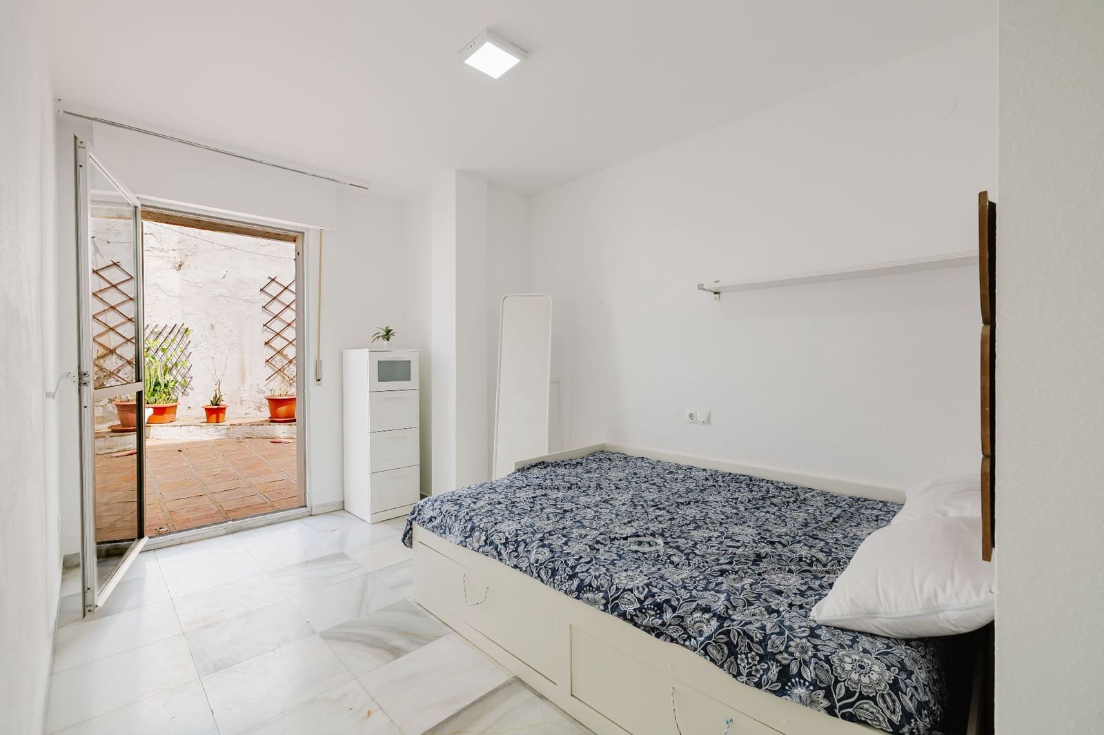 2 Zimmer Apartment zu verkaufen in Fuengirola mit Pool Garage - 265.000 € (Ref: 9796196)