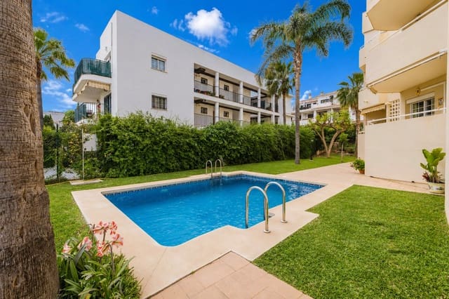 2 soverom Penthouse til salgs i Torremolinos med svømmebasseng garasje - € 550 000 (Ref: 9796198)