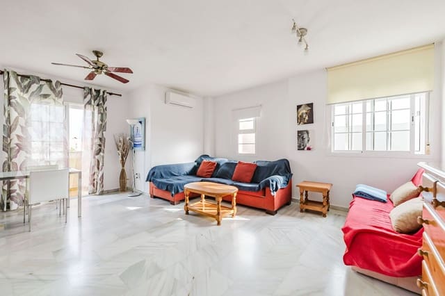 2 soverom Penthouse til salgs i Torremolinos med svømmebasseng garasje - € 550 000 (Ref: 9796198)