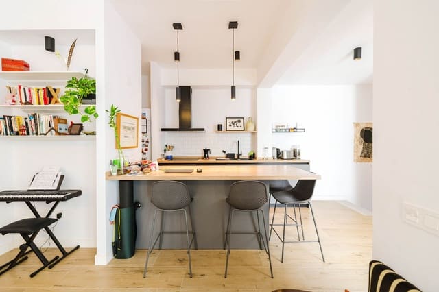 3 Zimmer Doppelhaus zu verkaufen in El Palo, Málaga Stadt - 590.000 € (Ref: 9811213)