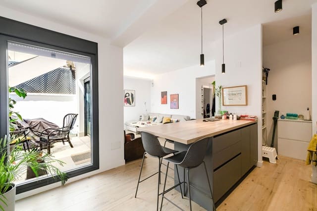 3 Zimmer Doppelhaus zu verkaufen in El Palo, Málaga Stadt - 590.000 € (Ref: 9811213)