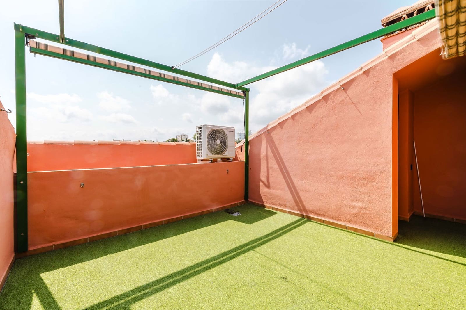 3 slaapkamer Penthouse te koop in Fuengirola met zwembad garage - € 636.300 (Ref: 9819894)