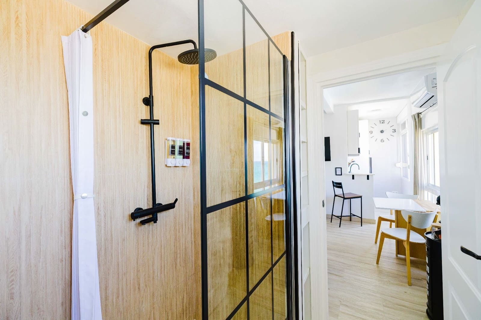 Flat te koop in Mijas met zwembad - € 222.000 (Ref: 9819895)