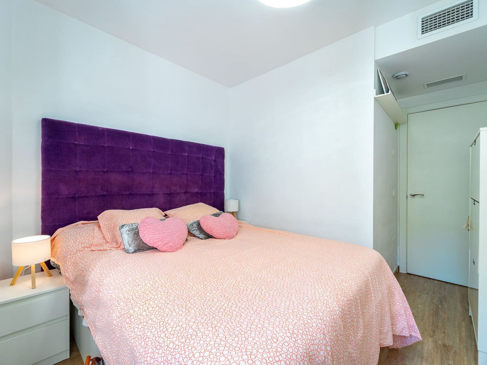 2 bedroom Apartment for sale in Torremolinos - € 297,000 (Ref: 9824675)