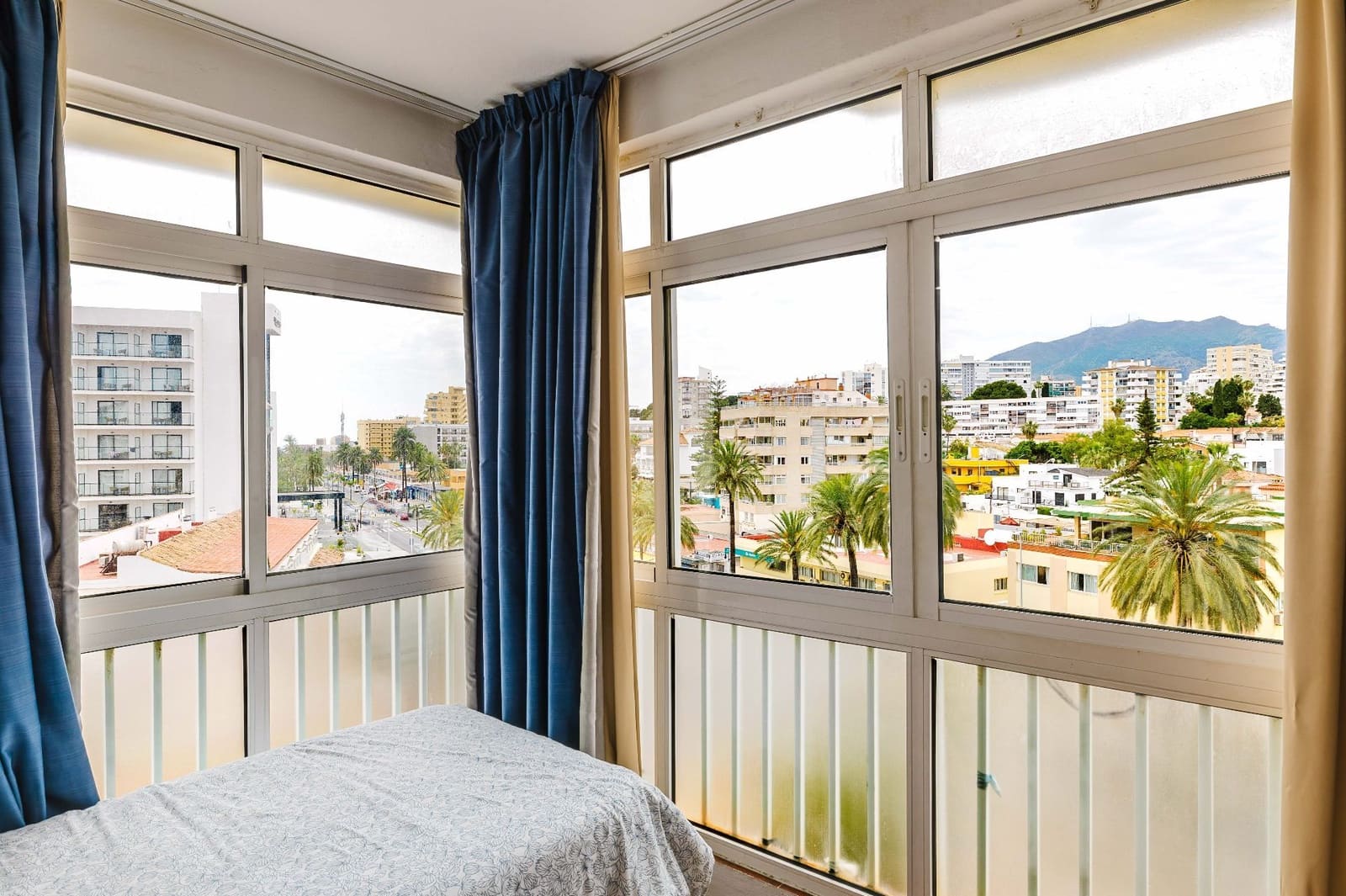 3 soverom Leilighet til salgs i Benalmadena med svømmebasseng garasje - € 437 000 (Ref: 9824677)