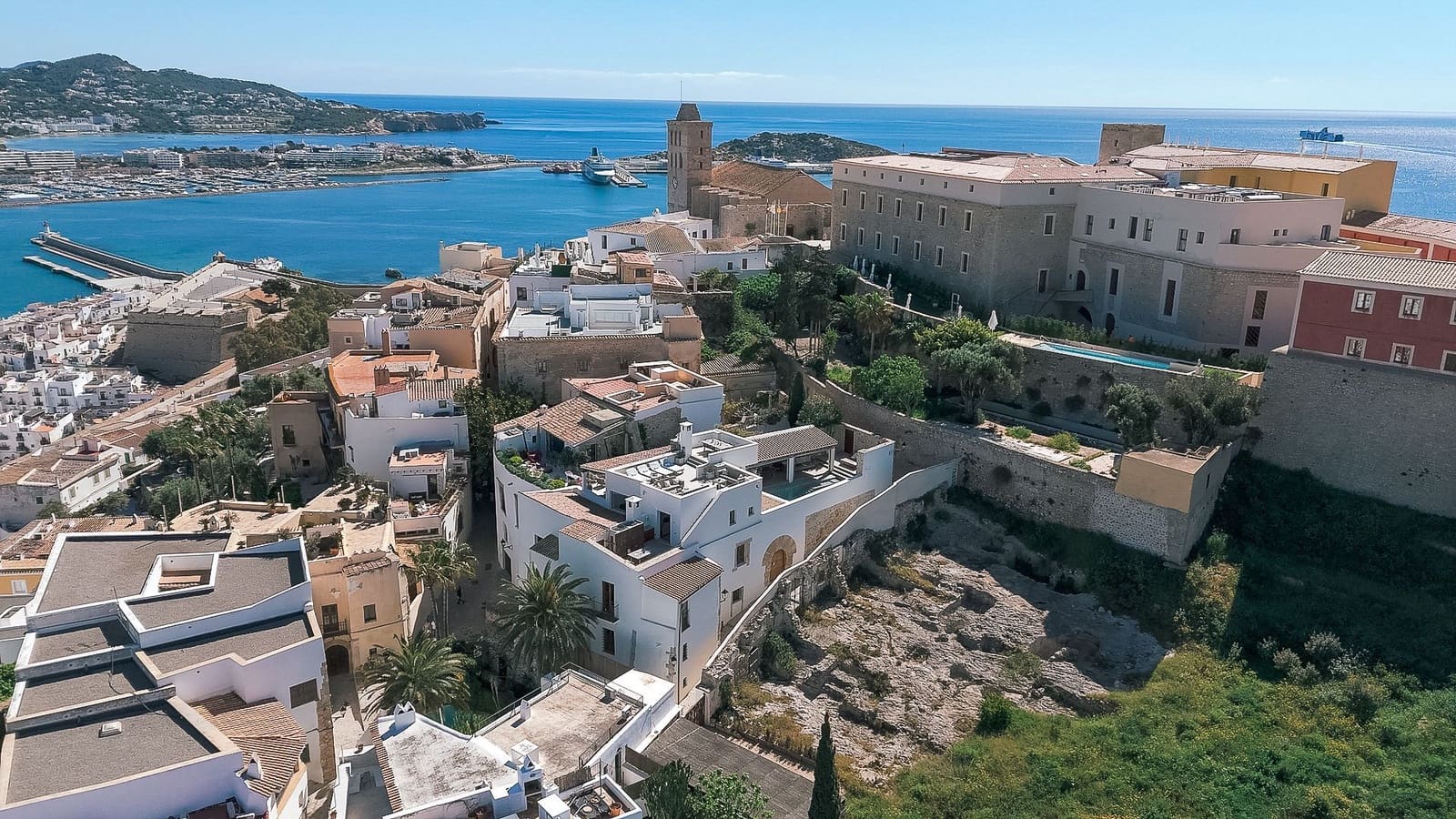 7 sypialnia Willa na sprzedaż w Miasto Ibiza / Eivissa z garażem - 10 800 000 € (Ref: 9830634)