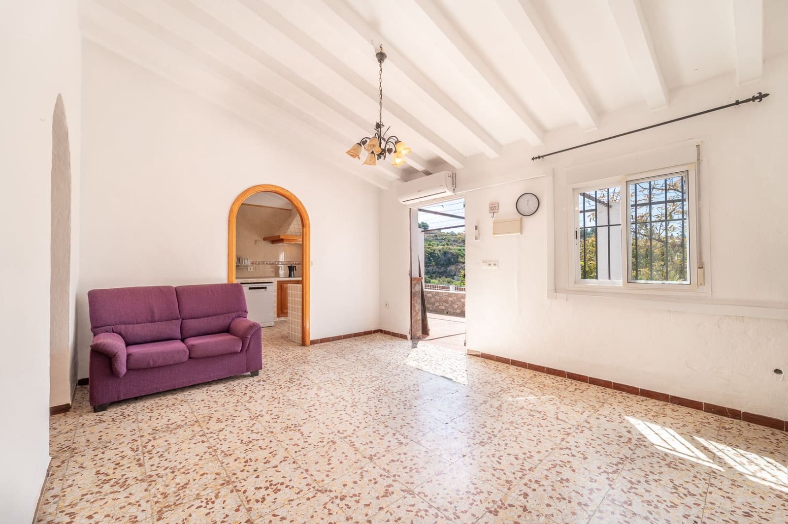 Chalet de 4 habitaciones en Frigiliana en venta - 348.000 € (Ref: 9830636)
