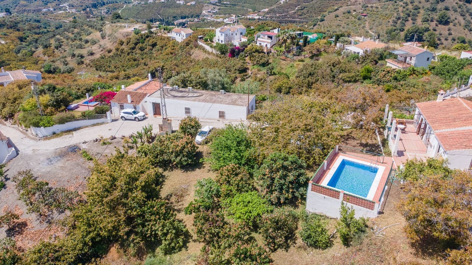 Chalet de 4 habitaciones en Frigiliana en venta - 348.000 € (Ref: 9830636)