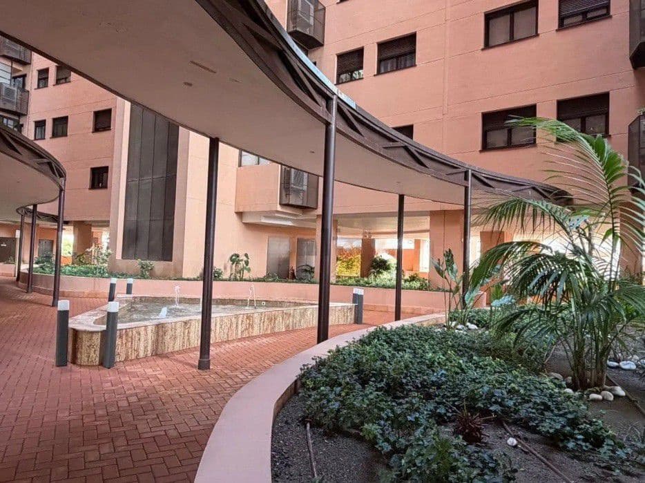 3 bedroom Flat for sale in Malaga city - € 621,900 (Ref: 9830637)