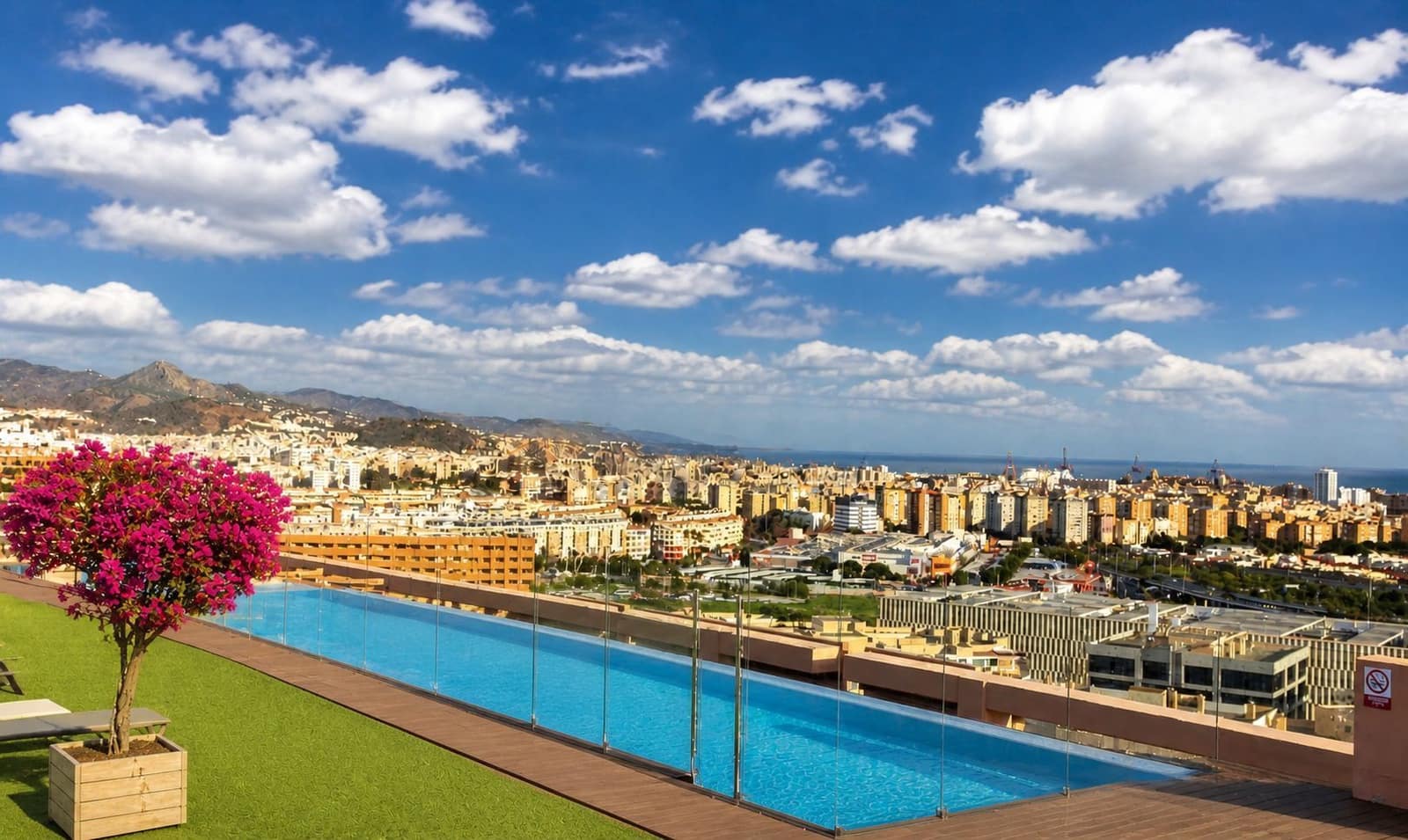 3 bedroom Flat for sale in Malaga city - € 621,900 (Ref: 9830637)
