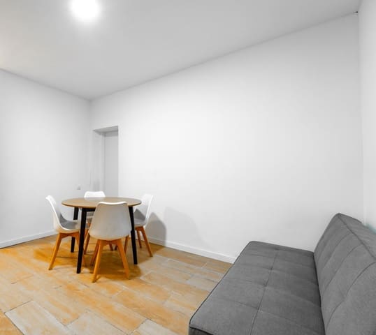 2 chambre Appartement à vendre à Cruz de Humilladero, Malaga ville - 189 000 € (Ref: 9844825)