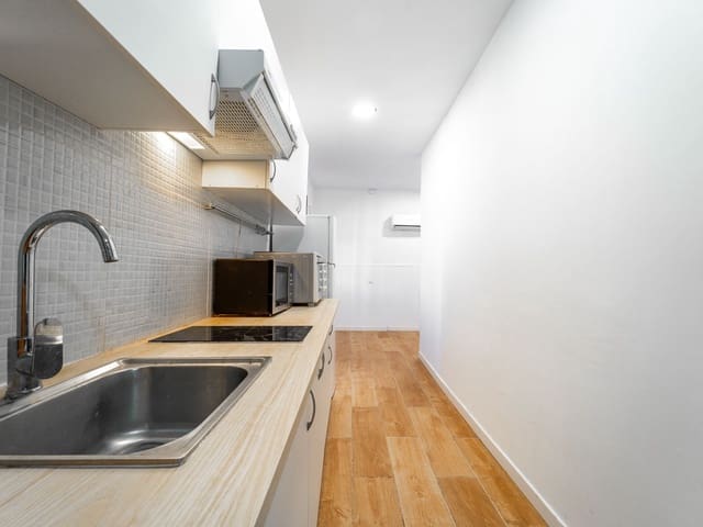 2 chambre Appartement à vendre à Cruz de Humilladero, Malaga ville - 189 000 € (Ref: 9844825)