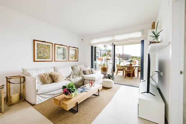 Piso de 2 habitaciones en Fuengirola en venta con piscina garaje - 610.000 € (Ref: 9851041)