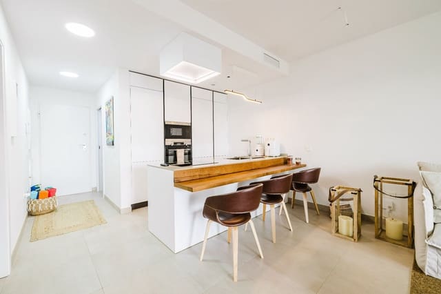 Piso de 2 habitaciones en Fuengirola en venta con piscina garaje - 610.000 € (Ref: 9851041)