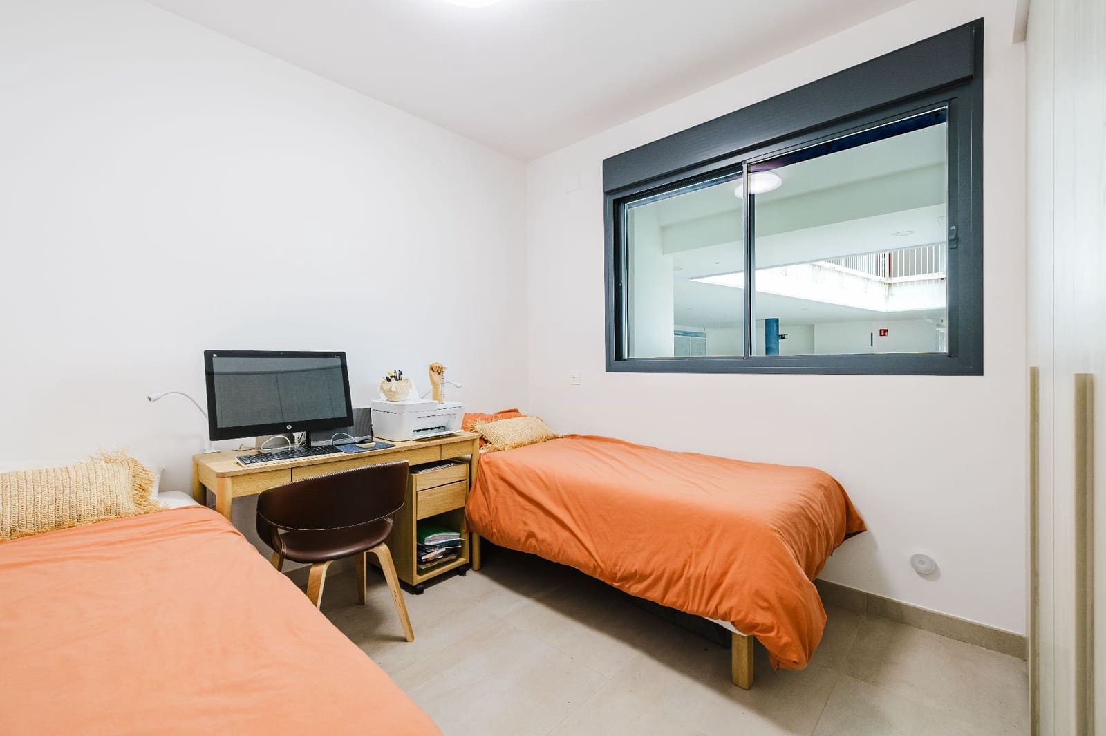 Piso de 2 habitaciones en Fuengirola en venta con piscina garaje - 610.000 € (Ref: 9851041)