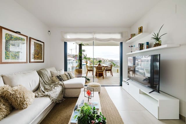 Piso de 2 habitaciones en Fuengirola en venta con piscina garaje - 610.000 € (Ref: 9851041)