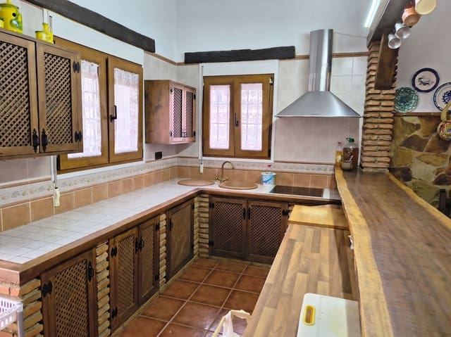 4 quarto Quinta/Casa Rural para venda em Antequera com garagem - 609 000 € (Ref: 9851043)