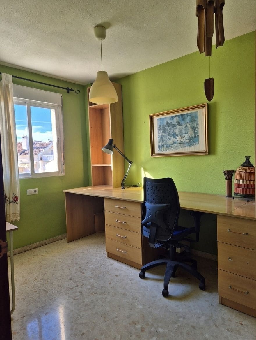 3 bedroom Semi-detached Villa for sale in Velez-Malaga - € 390,000 (Ref: 9851044)