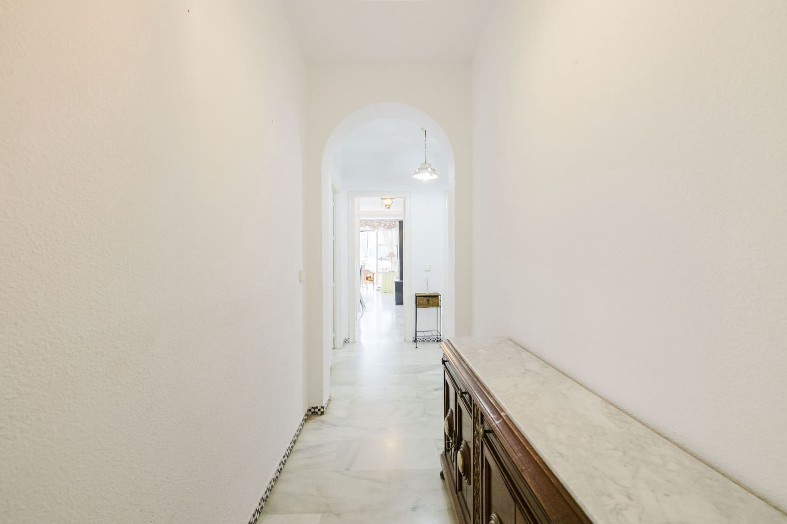 3 makuuhuone Asunto myytävänä paikassa Fuengirola mukana uima-altaan - 625 000 € (Ref: 9854891)