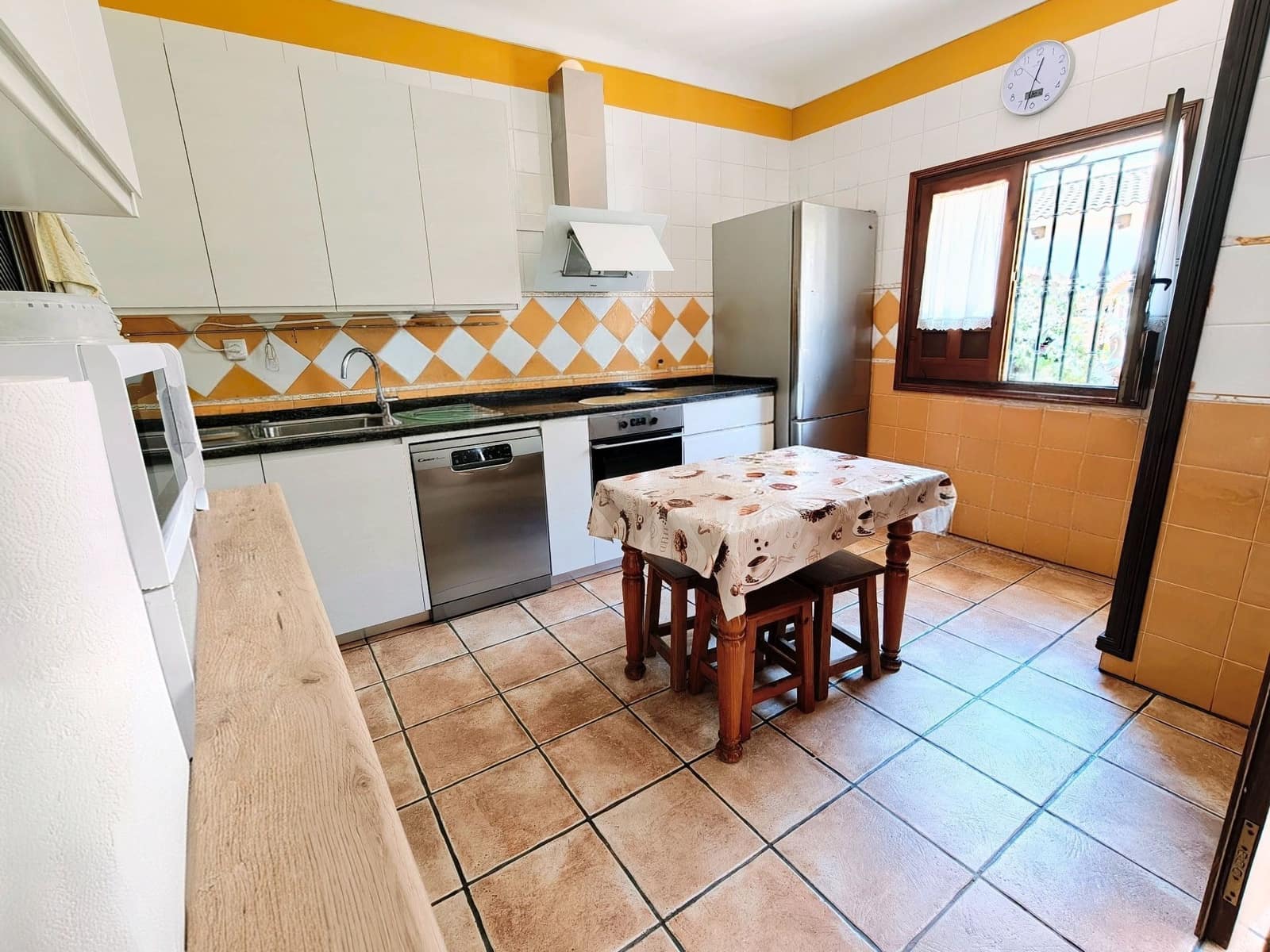 4 sypialnia Willa na sprzedaż w Miasto Malaga - 627 000 € (Ref: 9859066)