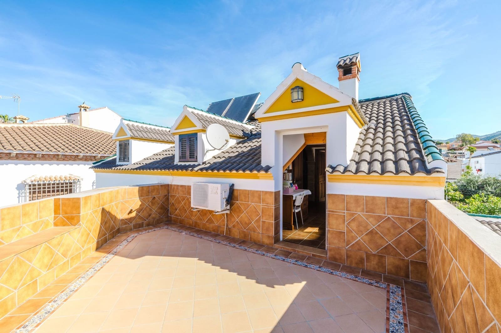 4 bedroom Villa for sale in Puerto de la Torre - € 615,000 (Ref: 9859066)