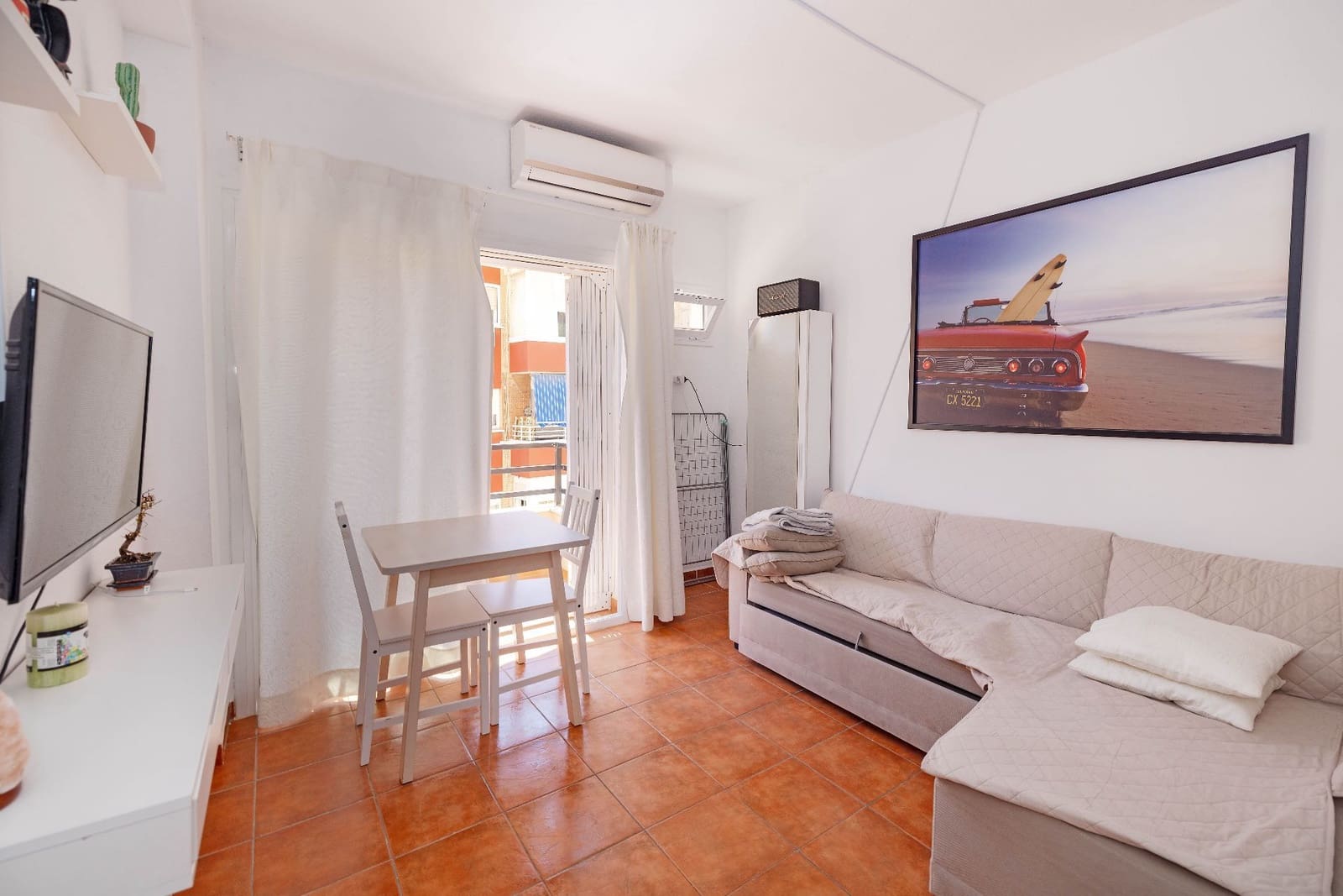 1 sovrum Lägenhet till salu i Torremolinos med garage - 155 000 € (Ref: 9861525)